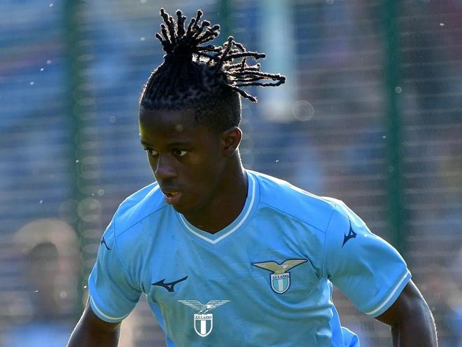 让整个防守 让整个防守