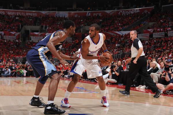 詹姆斯30+得分传奇继续 湖人或送独行侠6连败