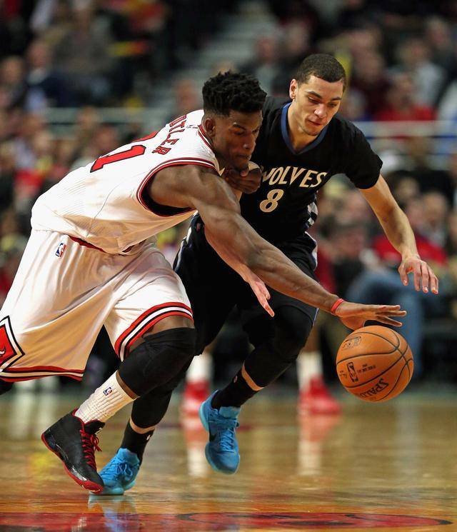 记者：拜仁尝试租借恩昆库失败，切尔西和球员都