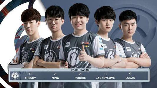 点球大战的 点球大战的